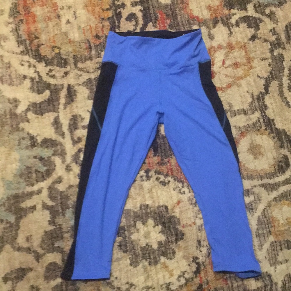 Women’s Victoria Secret Pink Capri